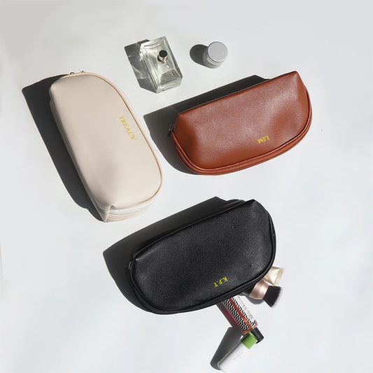 Travel cosmetic bag with engraved letters, personalized PU leather bag, large capacity