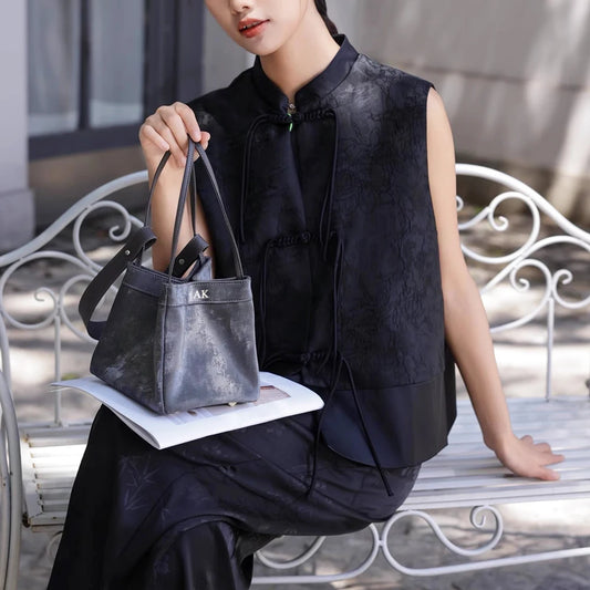 Luxury women's bucket handbag made of silk & suede with shoulder strap – personalizable with name