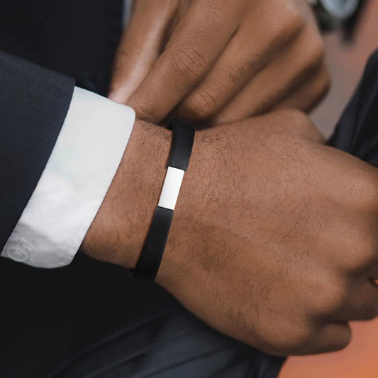 Stainless steel and silicone sports bracelet for men, personalized name bracelet