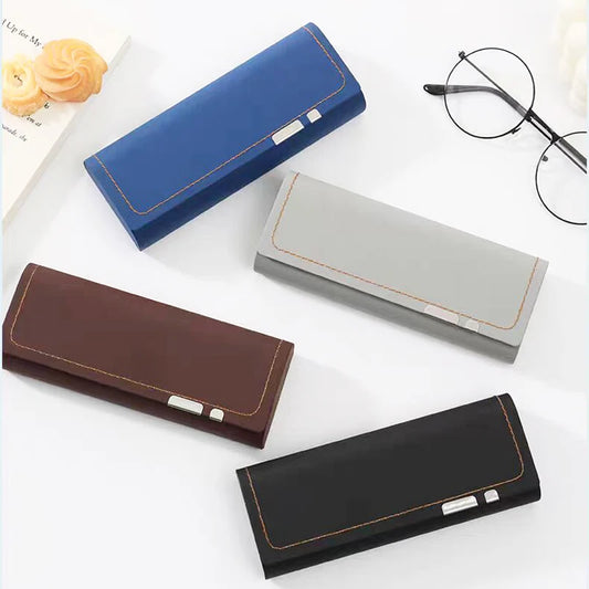 Leather glasses case with engraving vintage design – stylish & safe storage for sunglasses