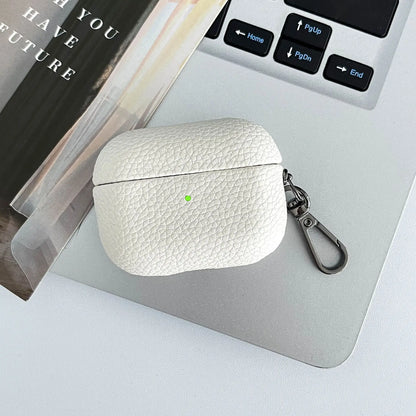 Airpod Pro 4 case made of PU leather – With name or initial engraving – Stylish and creative