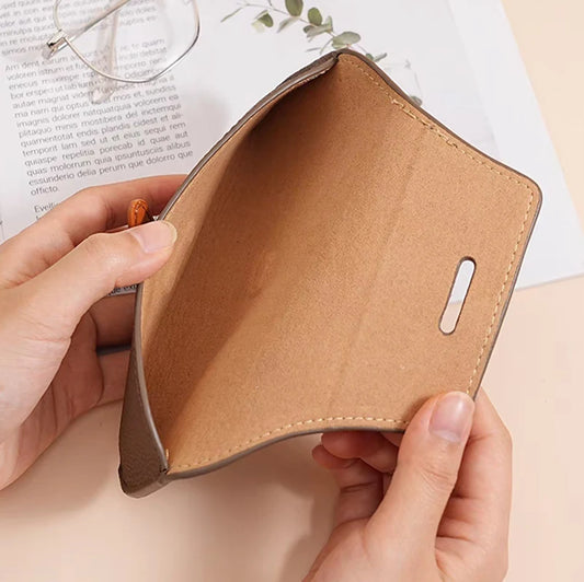 Luxury leather glasses case with name engraving – Stylish & safe travel accessory for sunglasses