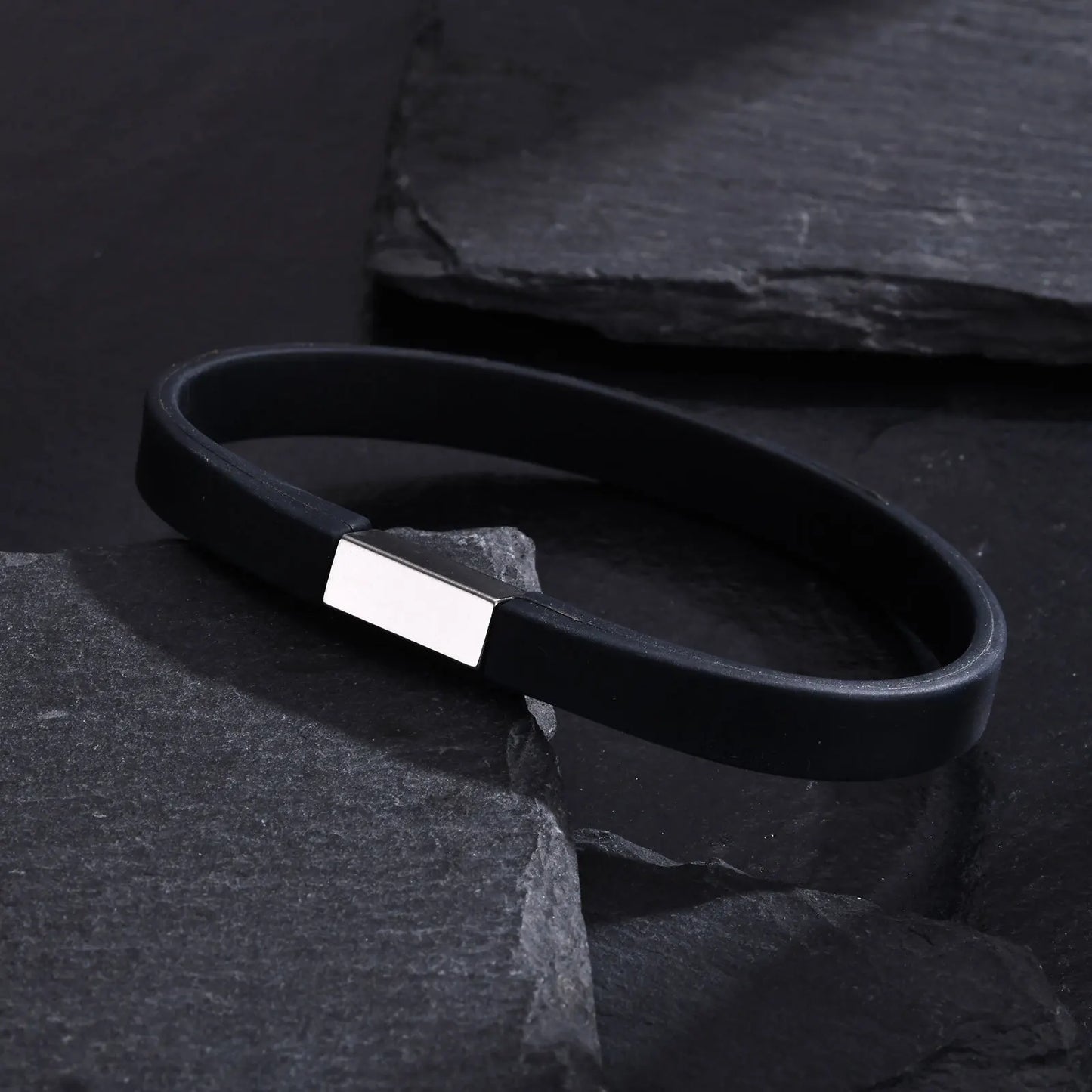 Stainless steel and silicone sports bracelet for men, personalized name bracelet