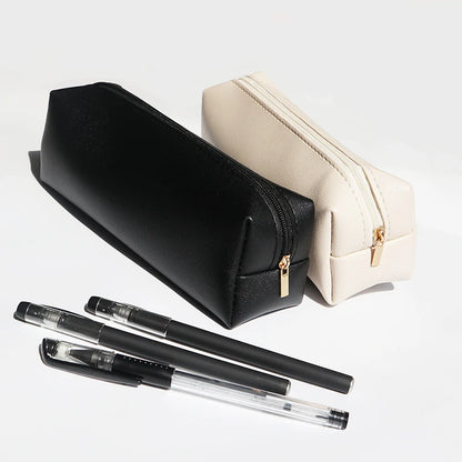 Personalized pencil case for office &amp; school – With name engraving – Stylish accessory for pens or makeup brushes