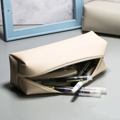 Personalized pencil case for office &amp; school – With name engraving – Stylish accessory for pens or makeup brushes