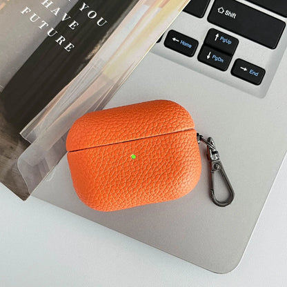 Airpod Pro 4 case made of PU leather – With name or initial engraving – Stylish and creative