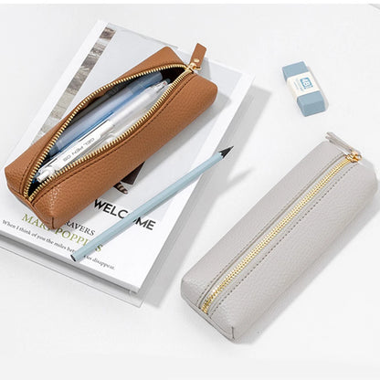 Personalized leather pen case – With name engraving – Stylish accessory for school, office or business